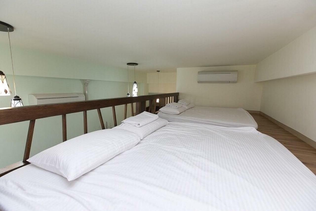 Xiao Songzi Station Maeda Elevator Guesthouse Hualien City Exterior photo